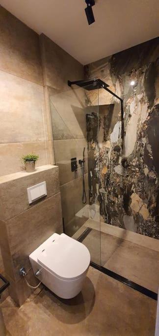 Floral Inn Pristina Extérieur photo