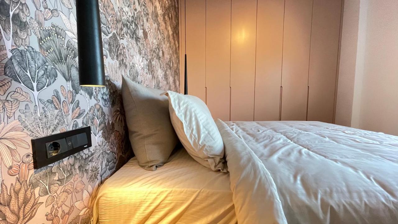 Floral Inn Pristina Extérieur photo